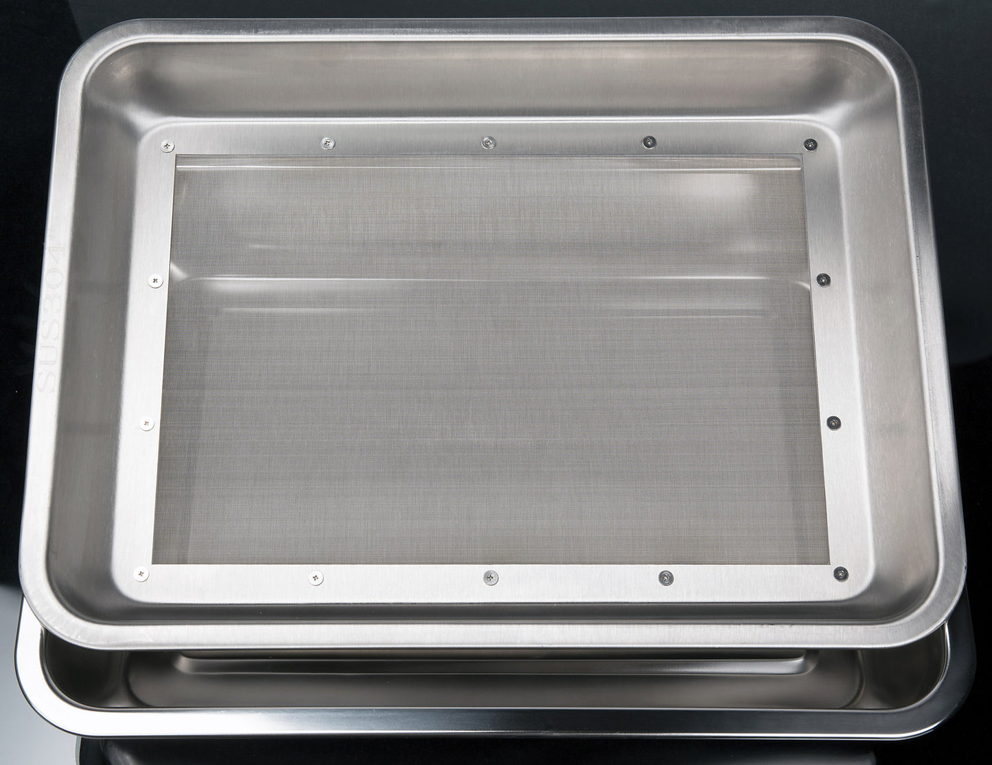 Mogobe Trim Tray, Made of Stainless Steel with a Detachable 150 Micron Screen, 15.5*11.5 inches
