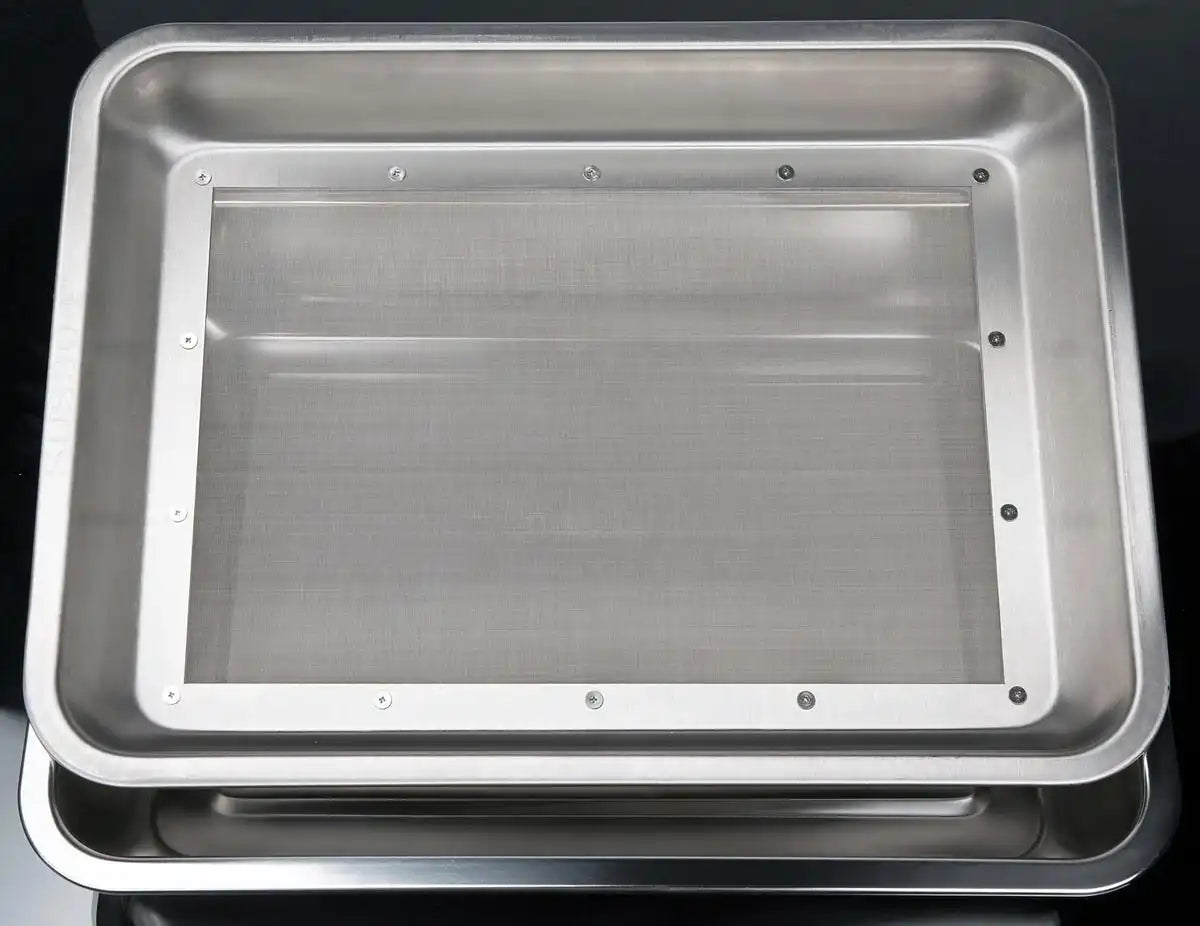 mogobe_trim_tray_small_size_15.5_11.5_inches, top view