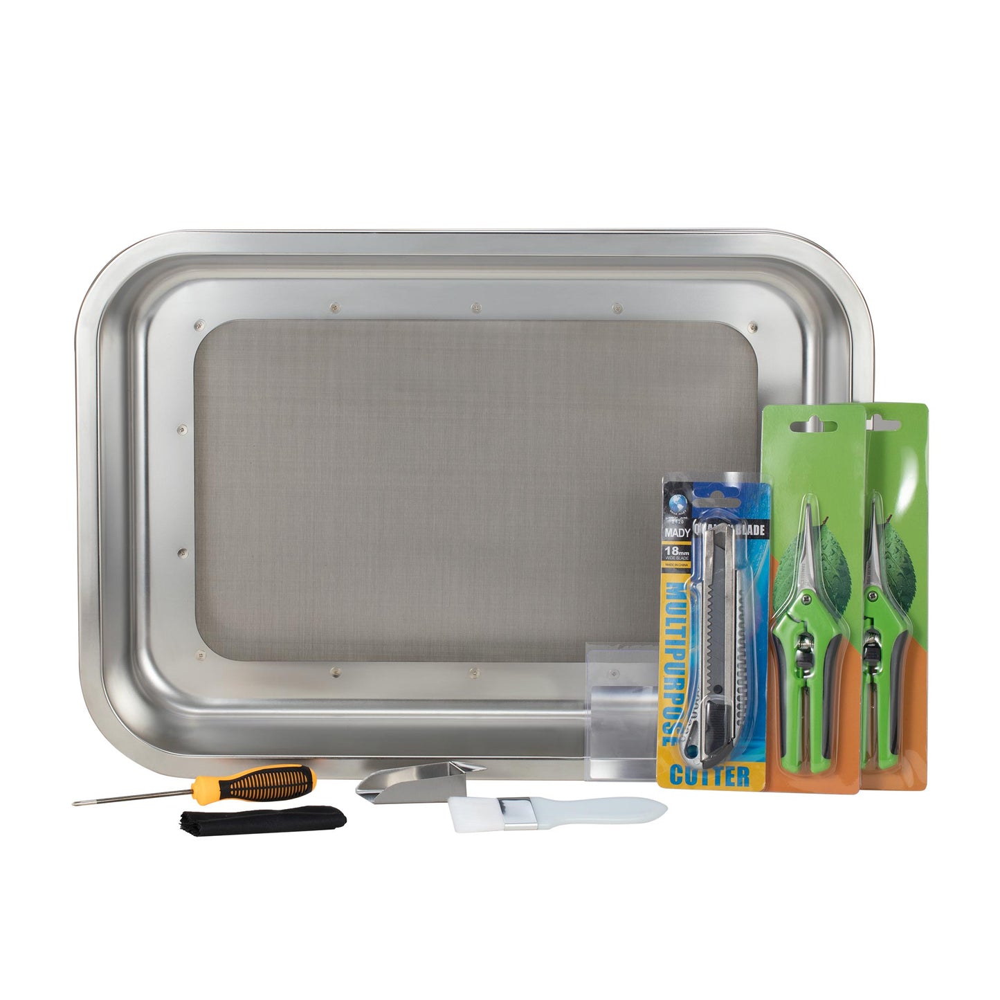 mogobe trim tray with 2 trimming scissors, 1 brush, 1 Pollen collection shovel, 1 magnifying glass card, 1 special screwdriver, 1 utility knife, and 1 cleaning cloth.
